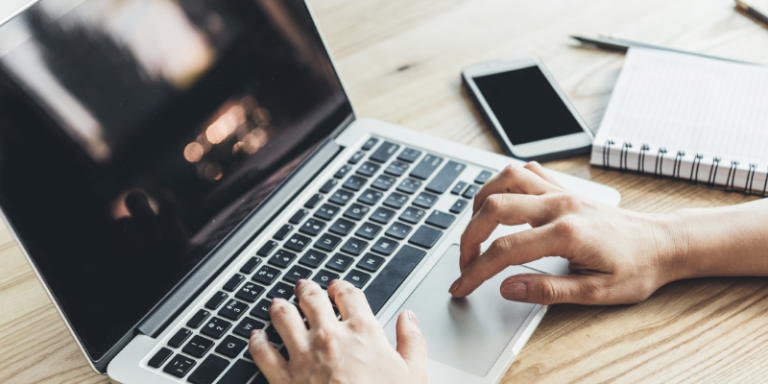 Cara membatalkan restart laptop dengan segera